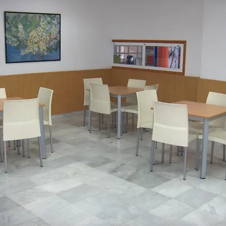 Inturjoven Hostel