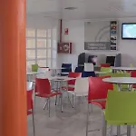 Inturjoven אכסניה