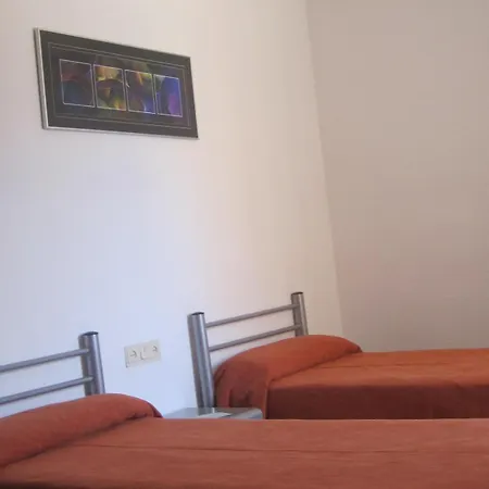 Hostal Inturjoven *