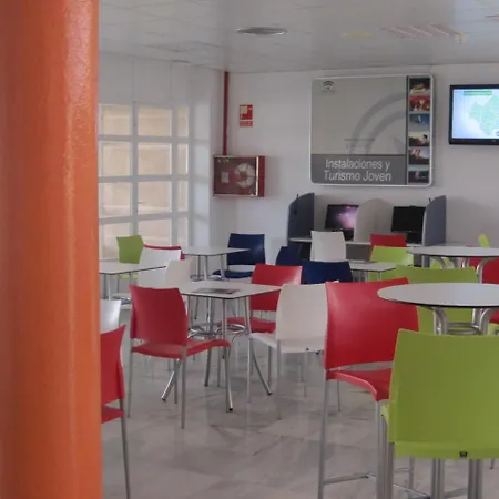 Hostal Inturjoven Almería