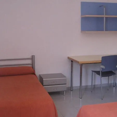 Inturjoven Hostal *
